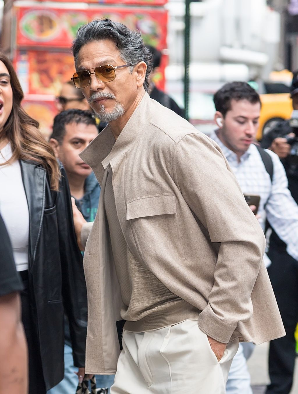 Benjamin Bratt - 2