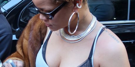 Rihanna - 2
