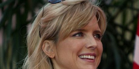 Courtney Thorne-Smith - 2