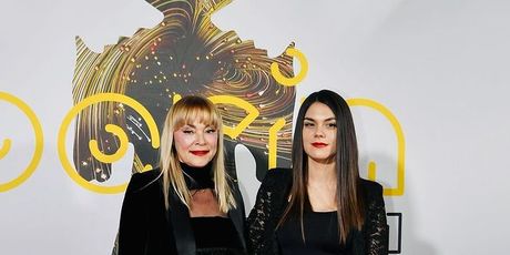 Anja Šovagović s kćeri - 4