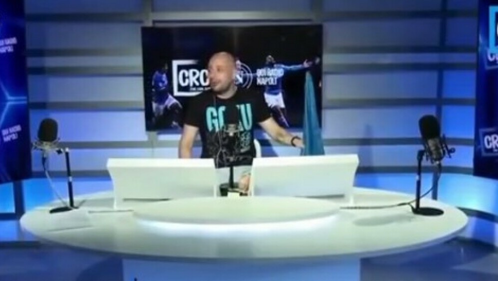 U studiju radijske emisije snimljen je trenutak potresa u Italiji